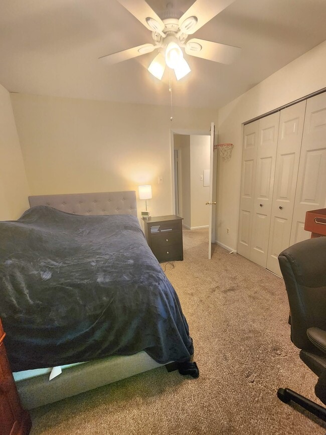 Building Photo - 9689 Scotch Haven Dr