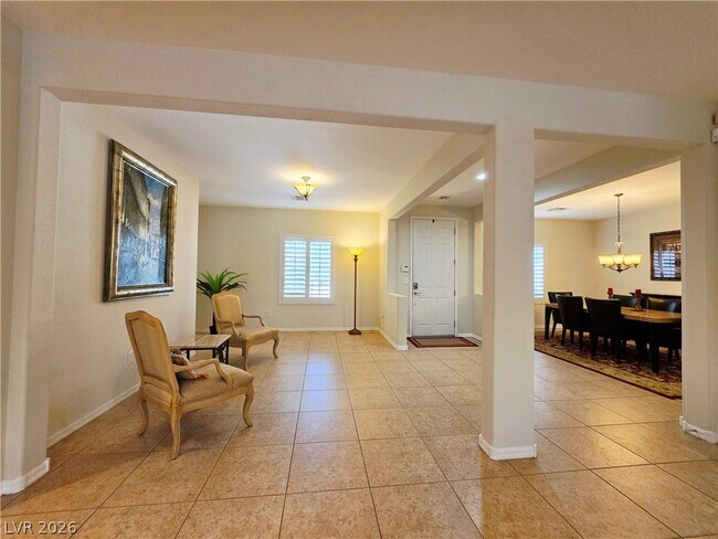 Building Photo - 2312 Perrysburg Dr