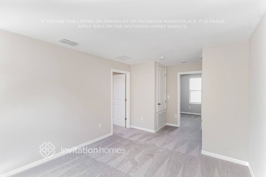Building Photo - 2231 Jungle Dr
