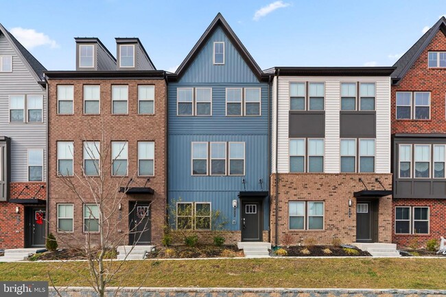 Building Photo - 311 Lentic Ln