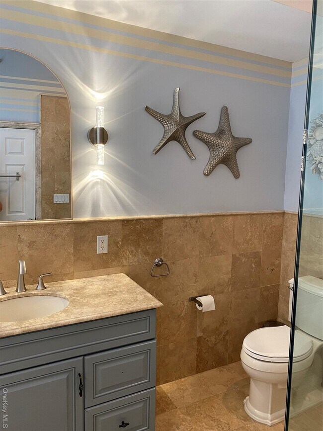 Building Photo - 24 Wilafra Pl