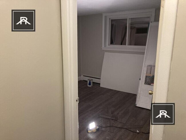 Building Photo - 2 bedroom in Chestnut Hill MA 02467