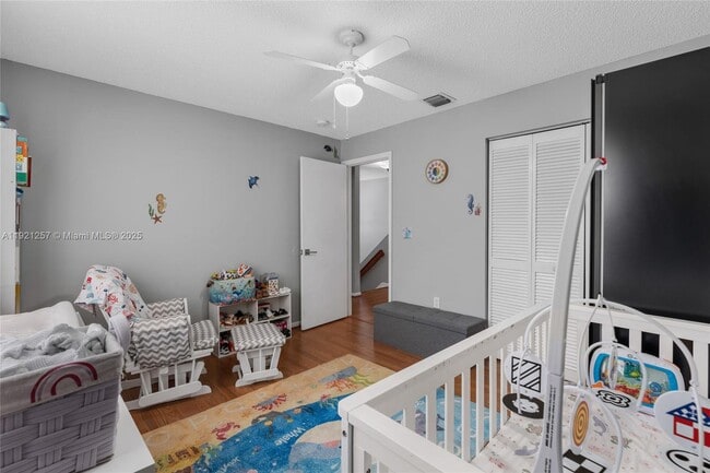 Building Photo - 4055 Eastridge Dr