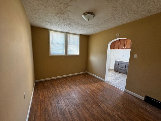 Building Photo - 1254 Willow St