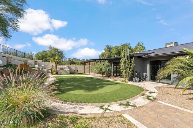 Building Photo - 9046 N 28th St