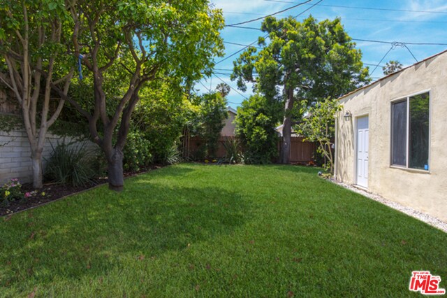 Building Photo - 2329 Parnell Ave