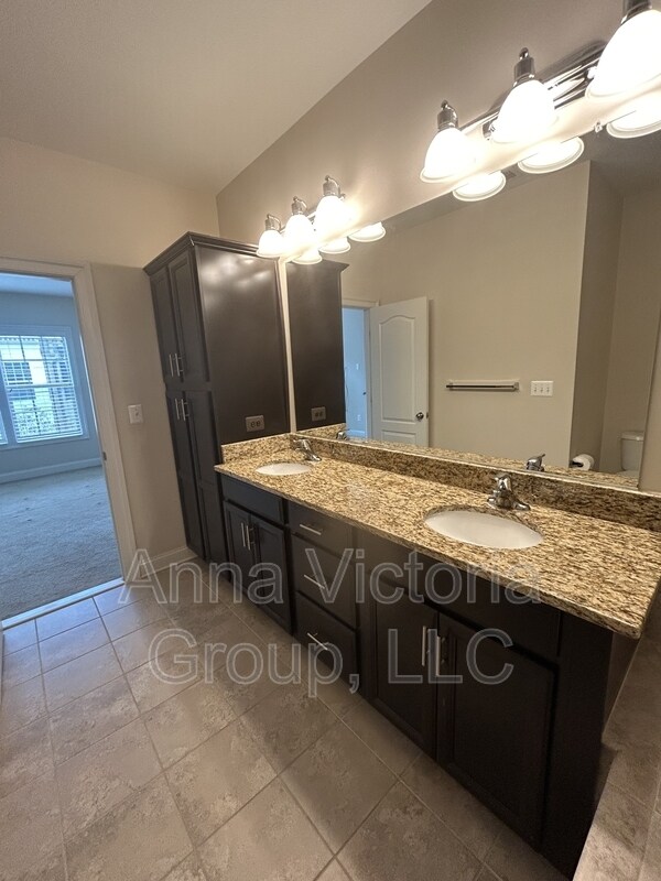 Building Photo - 617 Sprintsail Way