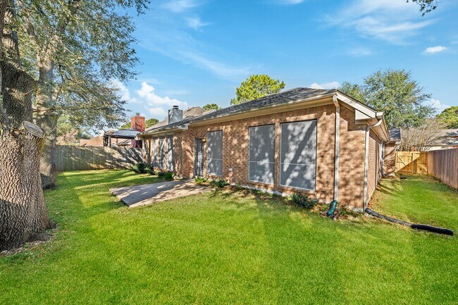 Building Photo - 23223 Hazel Field Ct