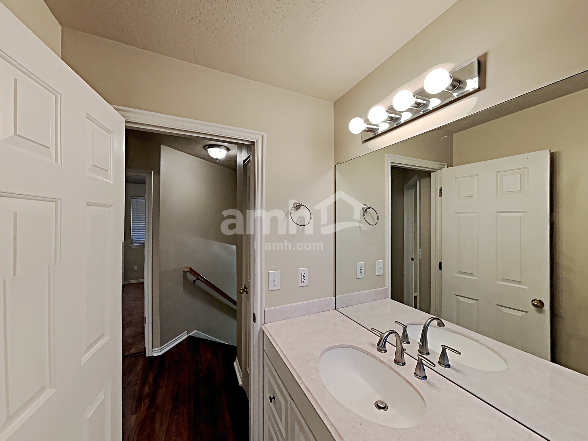 Building Photo - 4539 W 6130 S