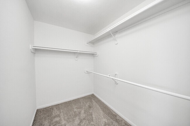 Building Photo - 20403 Blue Juniper Dr