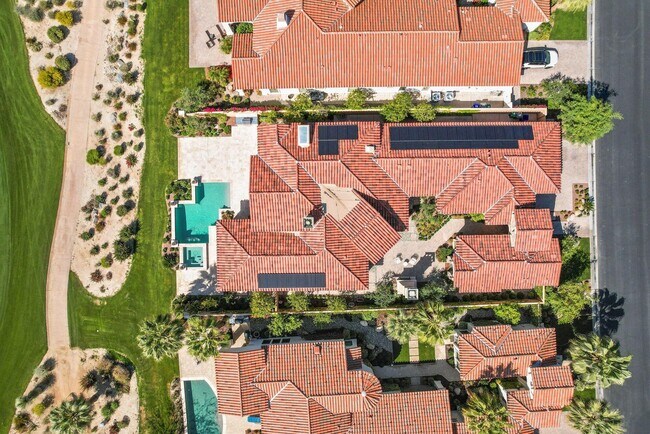 Building Photo - 75741 Via Stia