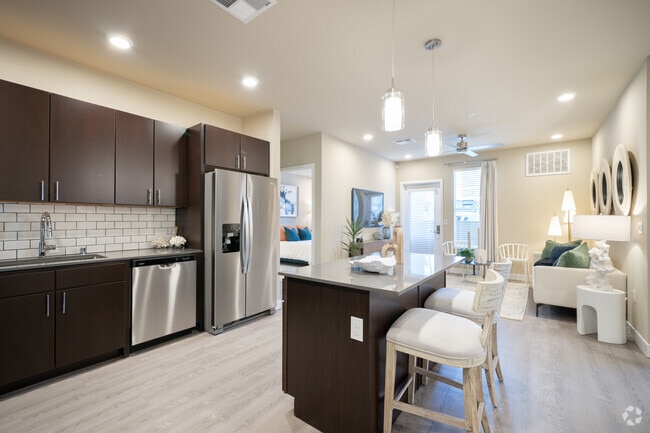 2BR, 2BA - B1 - Living Room - Anchor 532
