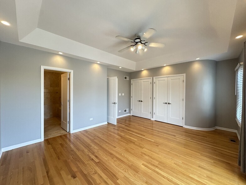 Building Photo - 724 N Willard Ct