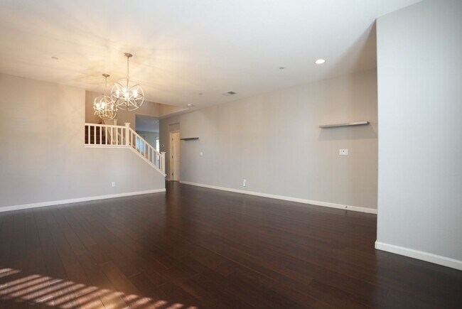 Building Photo - Four Bedroom Napa Home