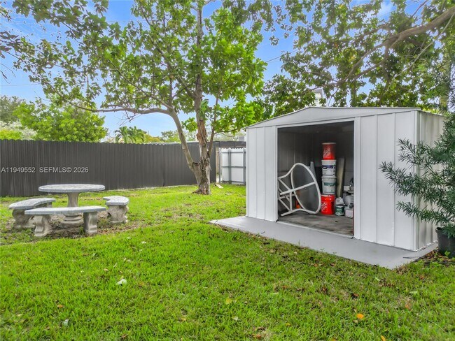 Building Photo - 4008 Adams St