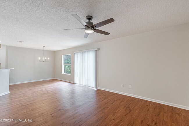 Building Photo - 2315 Wood Hollow Ln