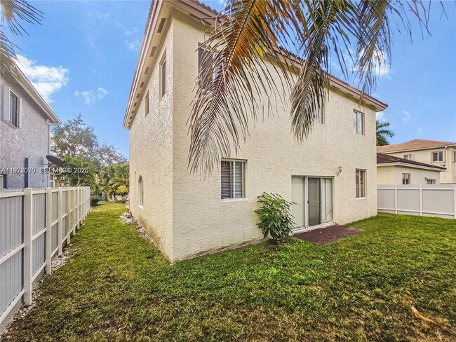 Building Photo - 15843 SW 139th St