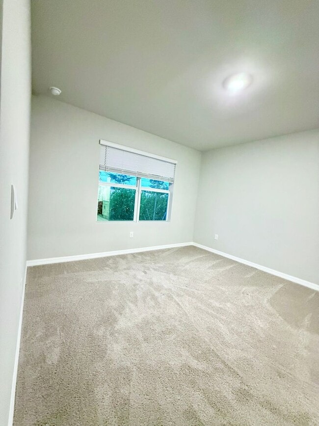 Building Photo - New Villa in Sea Cove