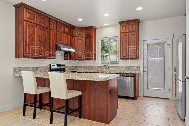 Building Photo - 11066 Becks Bend Ln