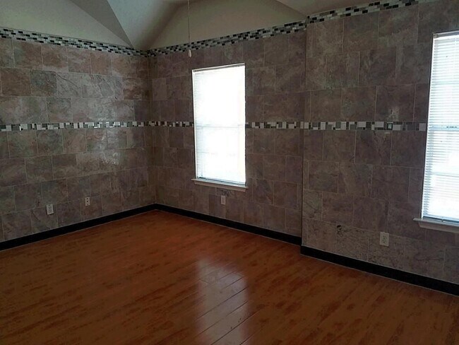 Building Photo - 31 Verbena Bend Pl