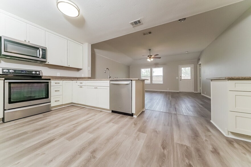 Building Photo - 4513 Napa Valley Dr