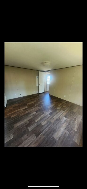 Building Photo - 110 3rd St
