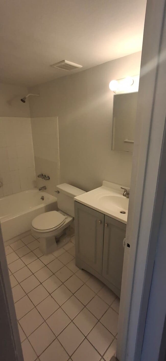 Building Photo - 251 NW 177th St