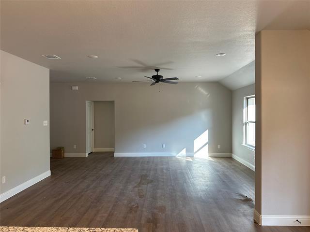Building Photo - 1018 Bluestem