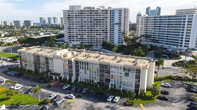 Building Photo - 501 Three Islands Boulevard