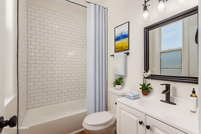 Building Photo - 865 Old Leonard Ave