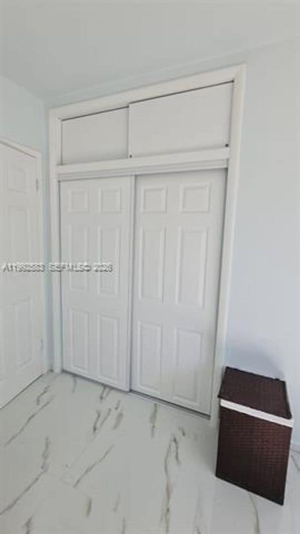 Building Photo - 6130 SW 64th Ave