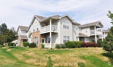 Building Photo - Amazing price amazing location 2 bdrm Cond...