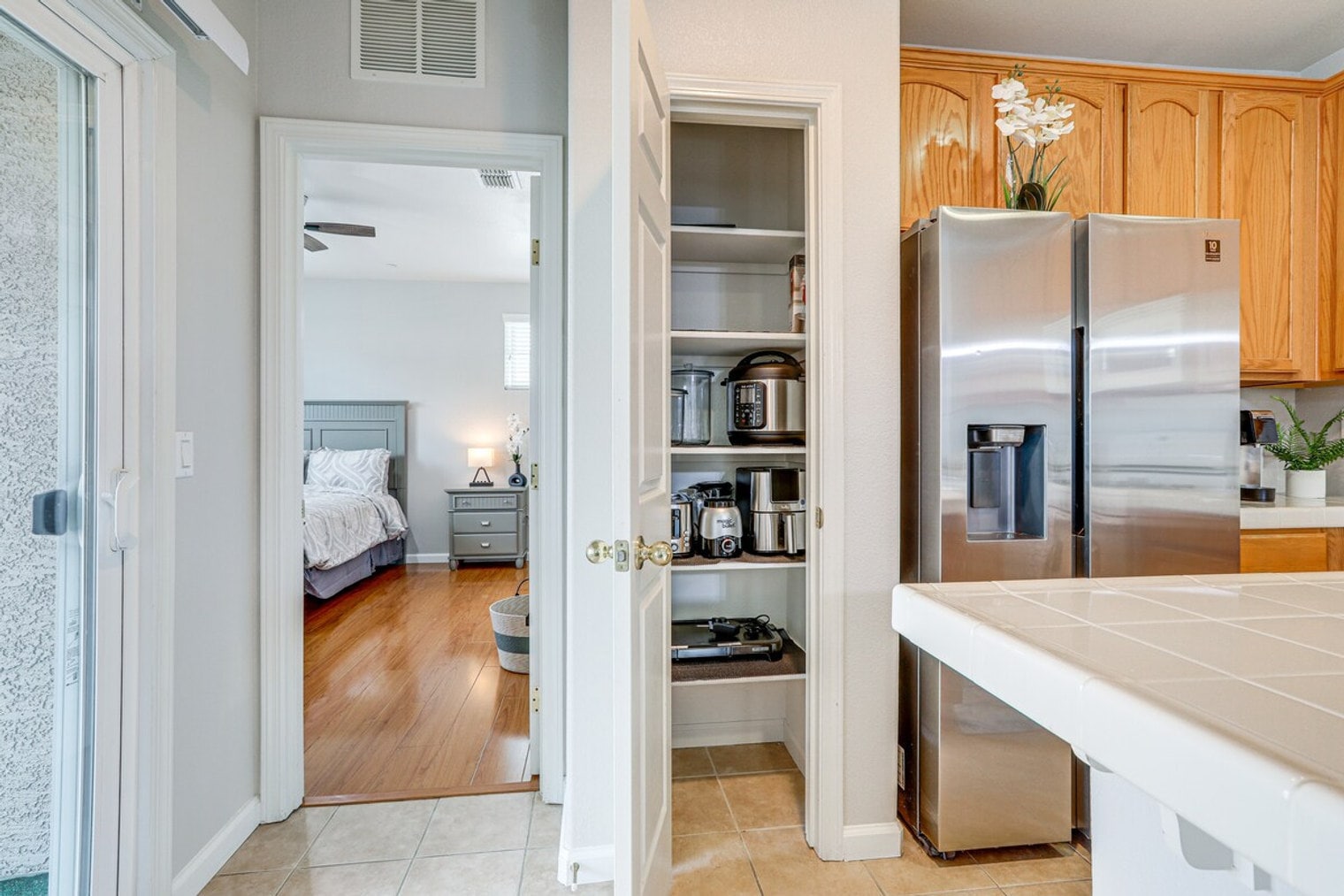 Building Photo - 7515 Sheldon Rd