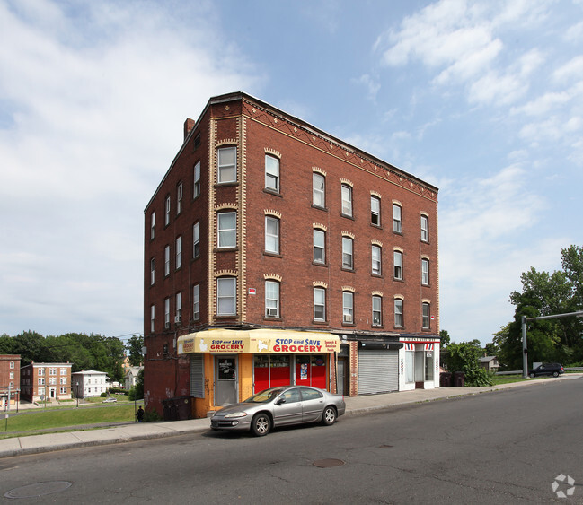 406-412 Arch St - 406-412 Arch St New Britain CT 06051 | Apartment Finder