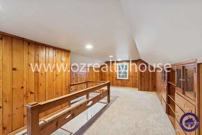 Building Photo - 4114 S Detroit Ave