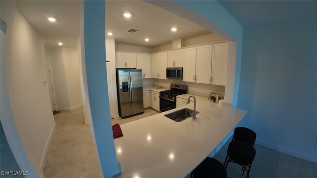 Building Photo - 19552 Hinkley Dr