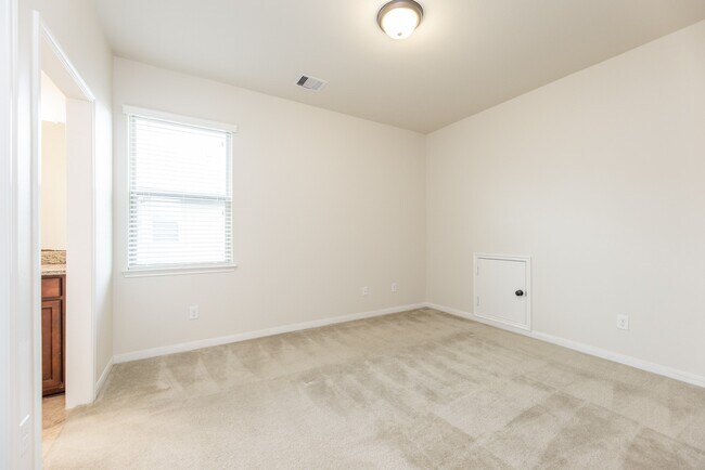 Building Photo - 4715 Coldstream Ct