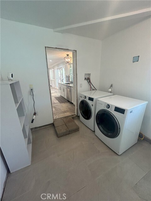 Building Photo - 808 Orchard Dr