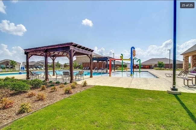 Building Photo - 1817 Prairie View Dr