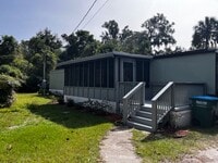 Building Photo - 3 Bedroom 1 Bath Mobile Home