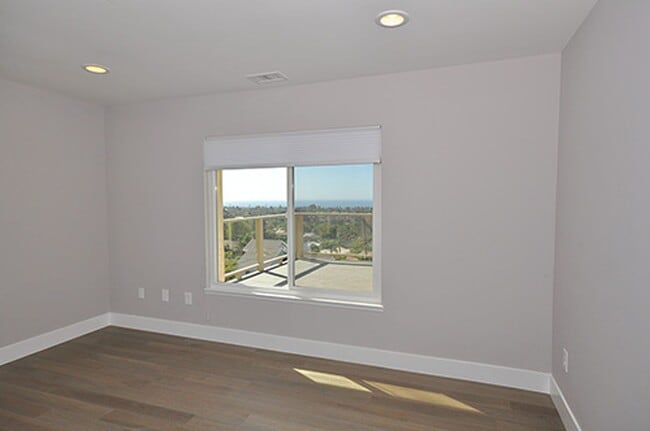Building Photo - Stunning 180 Degree View of the Pacific! 3BR/3BA Home in Skyloft Community!!