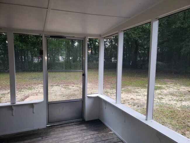 Building Photo - 3 Bedroom 2 Bath home in Milton