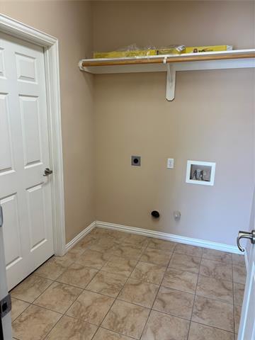 Building Photo - 1618 Summerhill Ct