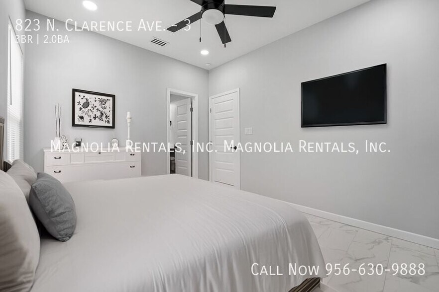 Building Photo - 823 N Clarence Ave