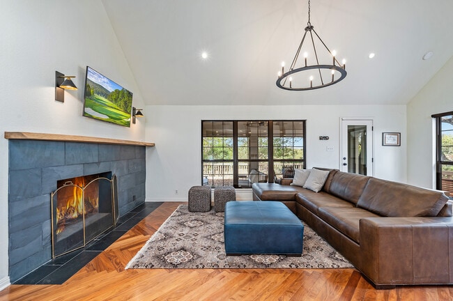 Building Photo - 29224 Seabiscuit Dr