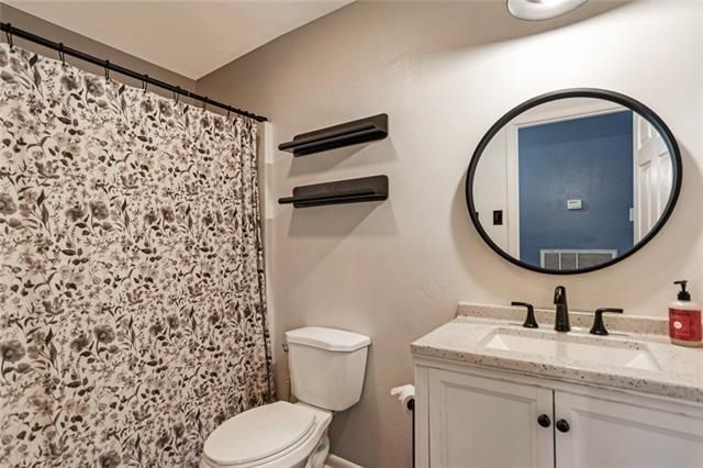 Building Photo - 54 S Marigold Dr