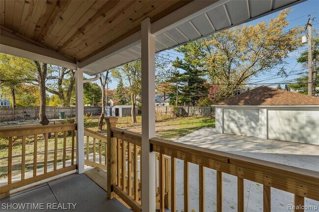 Building Photo - 292 W Marshall St