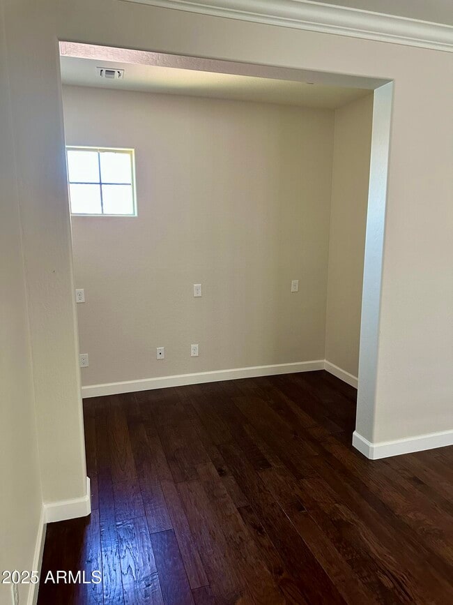 Building Photo - 4107 S Pecan Dr