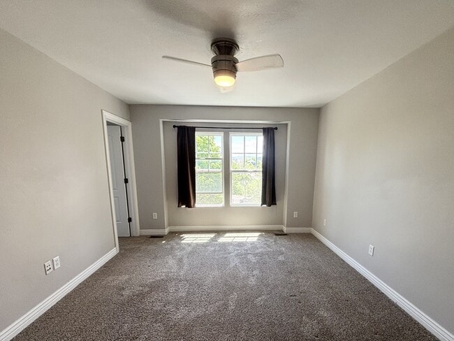 Building Photo - 4518 Cave Run Ln