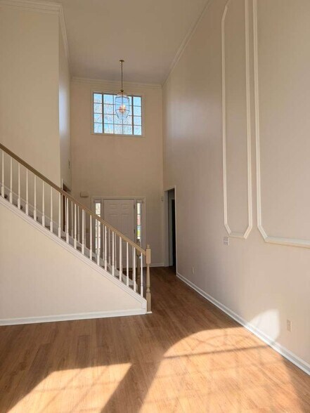 Building Photo - 1098 Frog Leap Trl NW